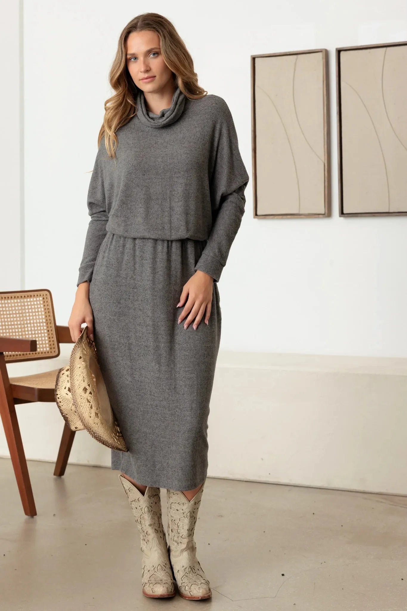 Turtleneck Elastic Waist Long Sleeve Midi Dress
