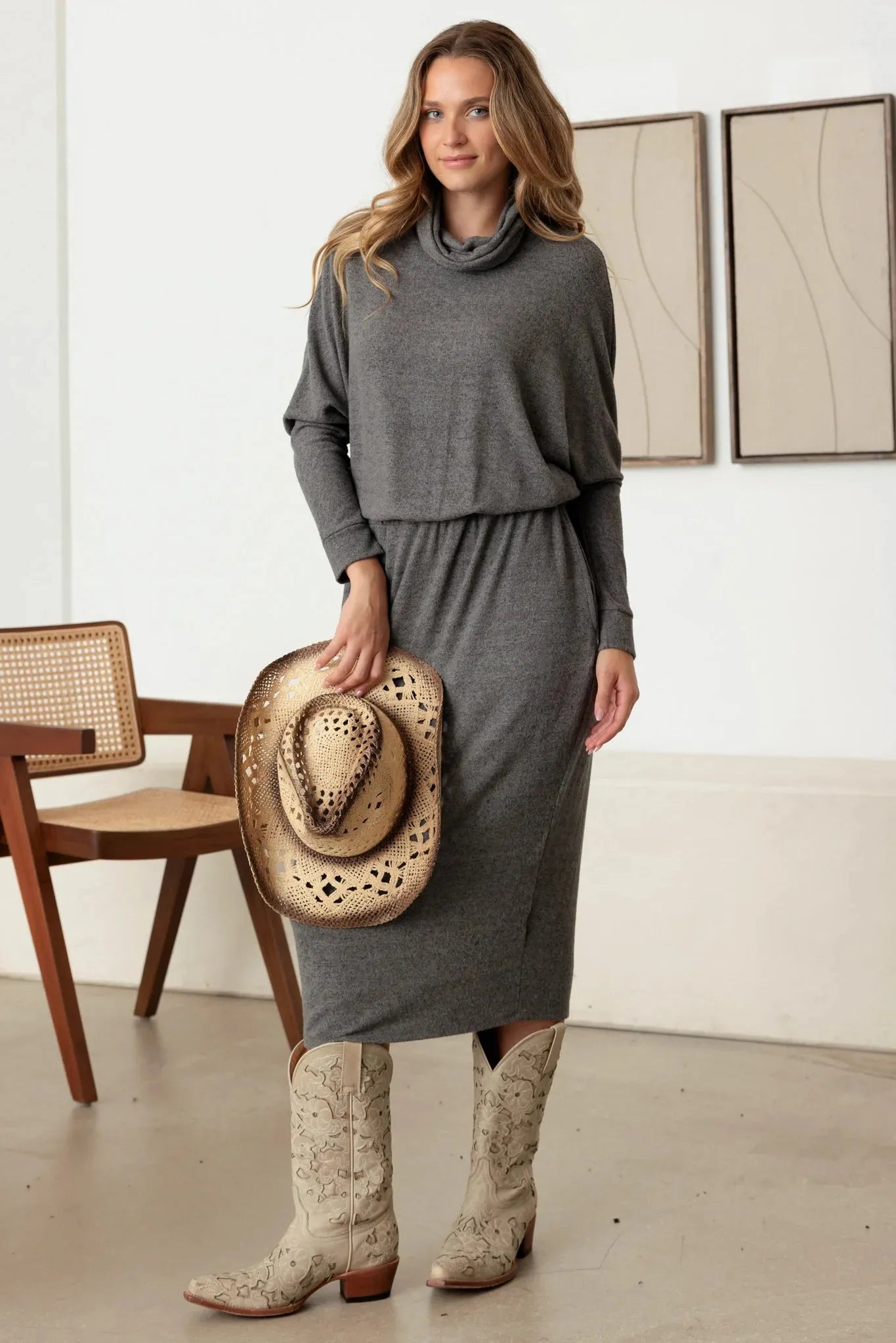 Turtleneck Elastic Waist Long Sleeve Midi Dress